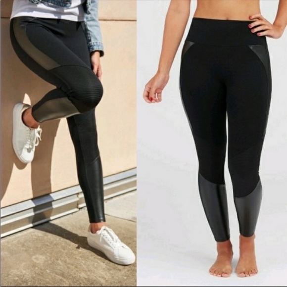 NWOT //ASSETS SPANX Moto Shaping Leggings - Picture 1 of 16